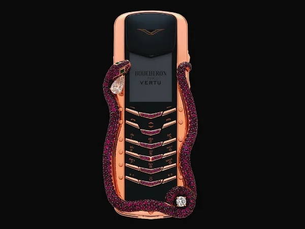  Vertu Boucheron Cobra
