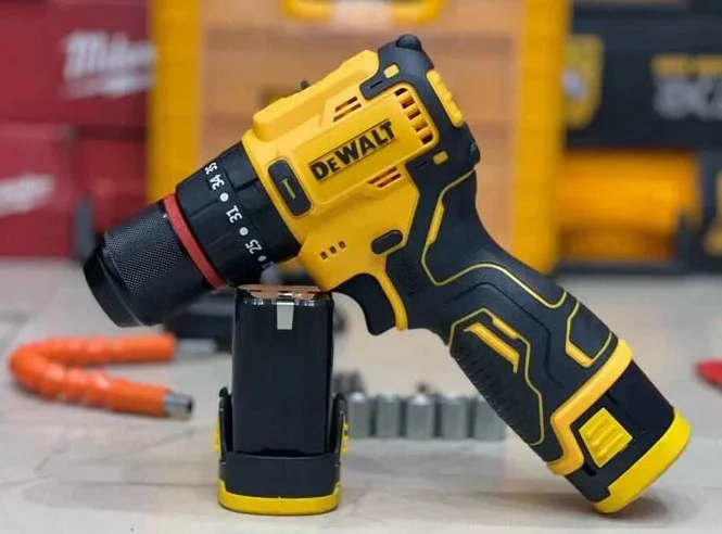 دیوالت Dewalt